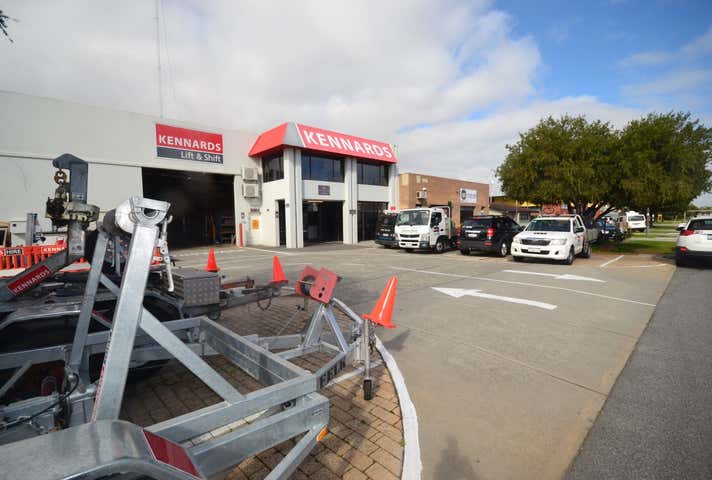 198 Campbell Street Belmont WA 6104 - Image 2