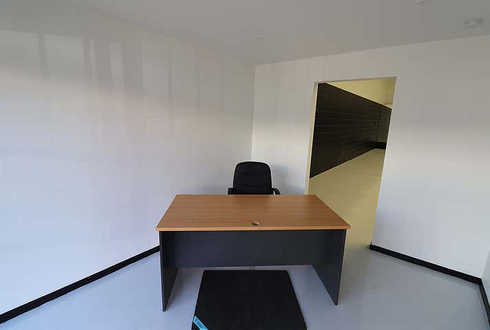 Oxenford QLD 4210 - Image 10