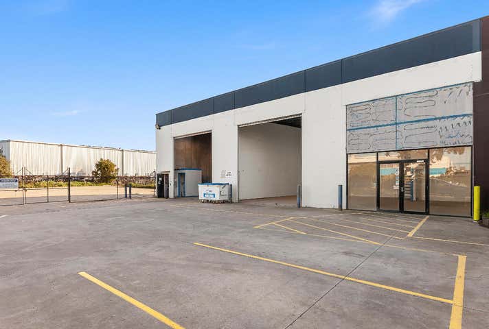 Rear, 185 Fairbairn Road Sunshine West VIC 3020 - Image 7