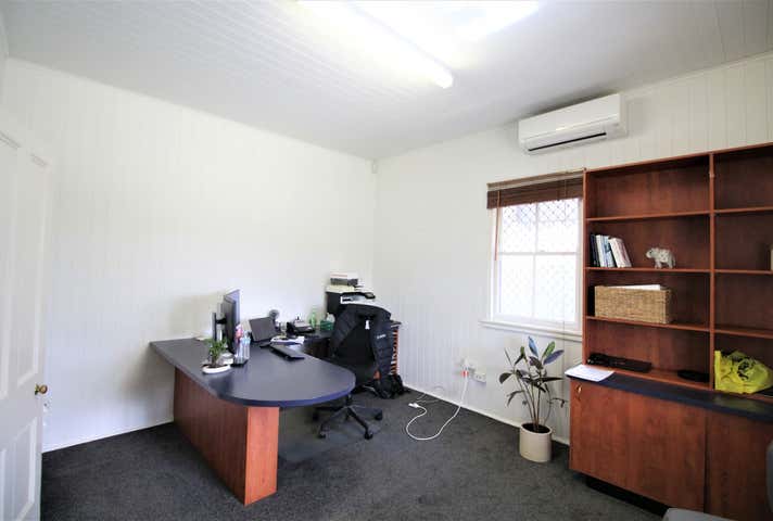 92 Herries Street East Toowoomba QLD 4350 - Image 4