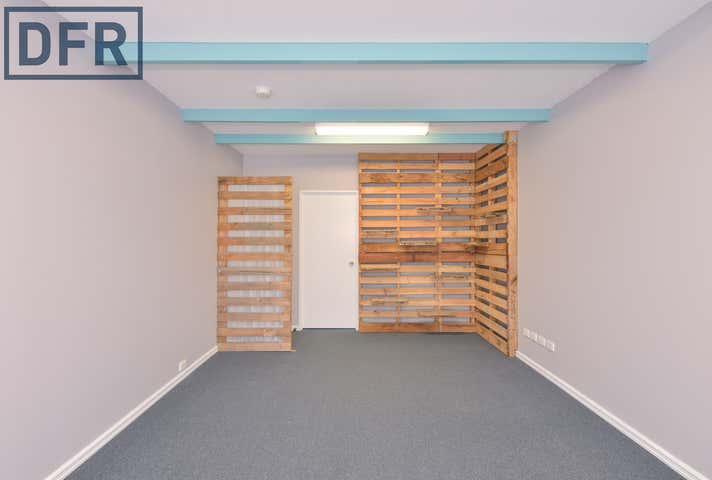 5/10 Hammond Road Cockburn Central WA 6164 - Image 8