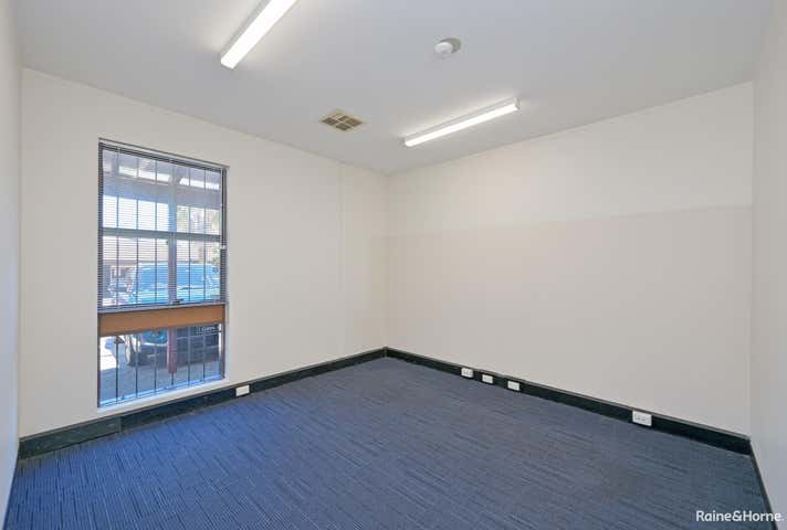 B, 23 Chalgrove Avenue Rockingham WA 6168 - Image 7