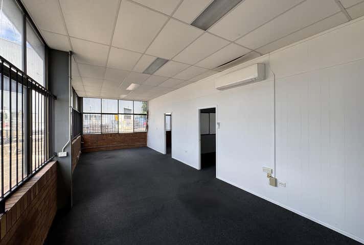 14 Barrinia St Slacks Creek QLD 4127 - Image 4