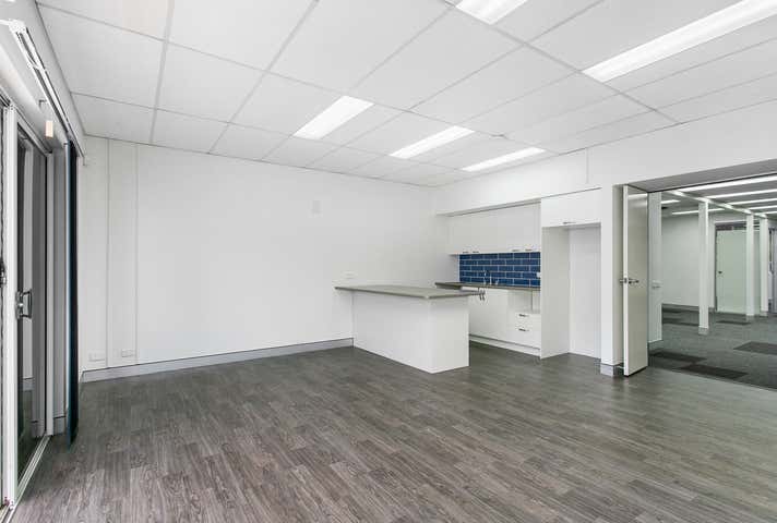 24 Logan Road Woolloongabba QLD 4102 - Image 5