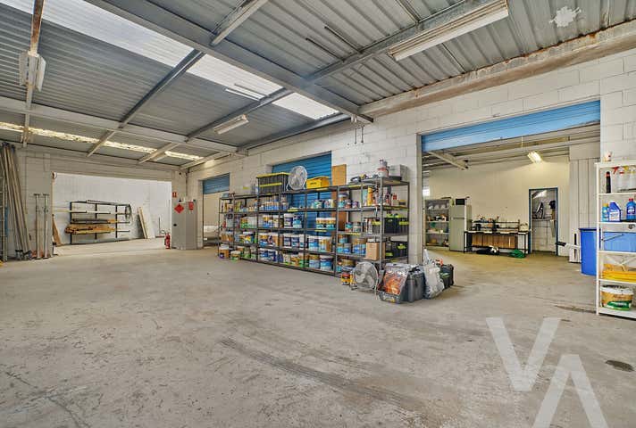 374 Pacific Highway Belmont North NSW 2280 - Image 7