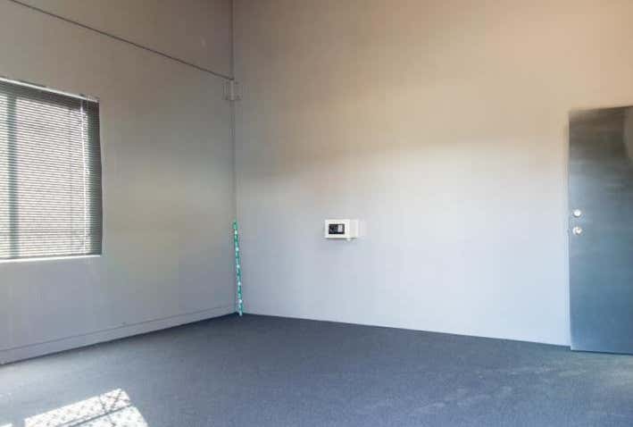 3/3 Pappas Street Wangara WA 6065 - Image 8