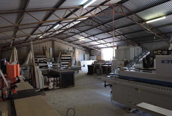 120 Maurice Road Murray Bridge East SA 5253 - Image 10