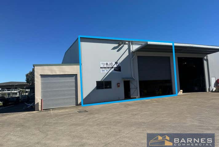 Unit 3, 23 Deakin St Brendale QLD 4500 - Image 1