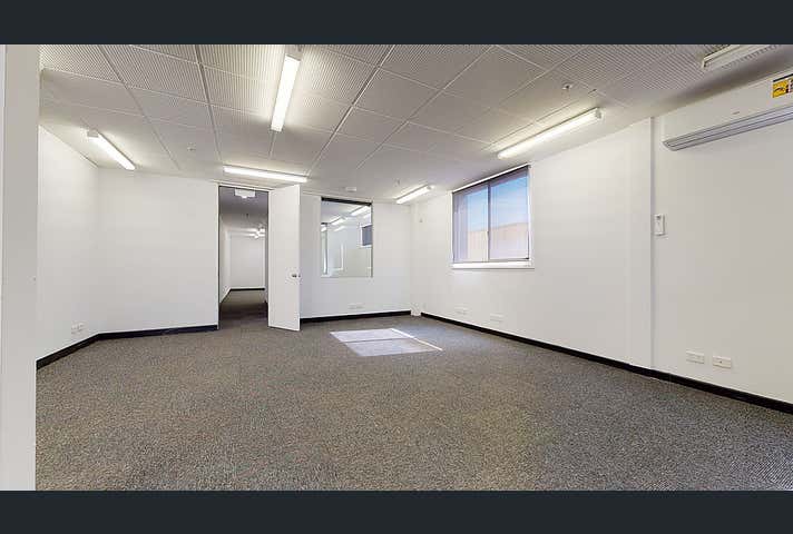 12/21 Stockdale Road O'Connor WA 6163 - Image 4