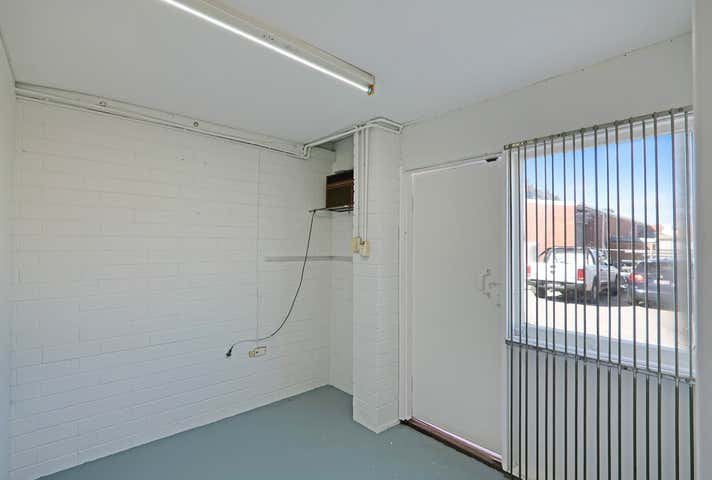 10/126-128 Radium Street Welshpool WA 6106 - Image 8