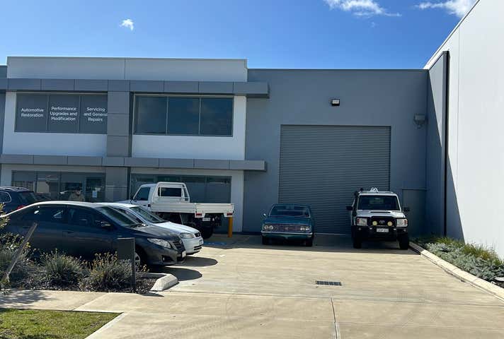 2/11 Argong Chase Cockburn Central WA 6164 - Image 1