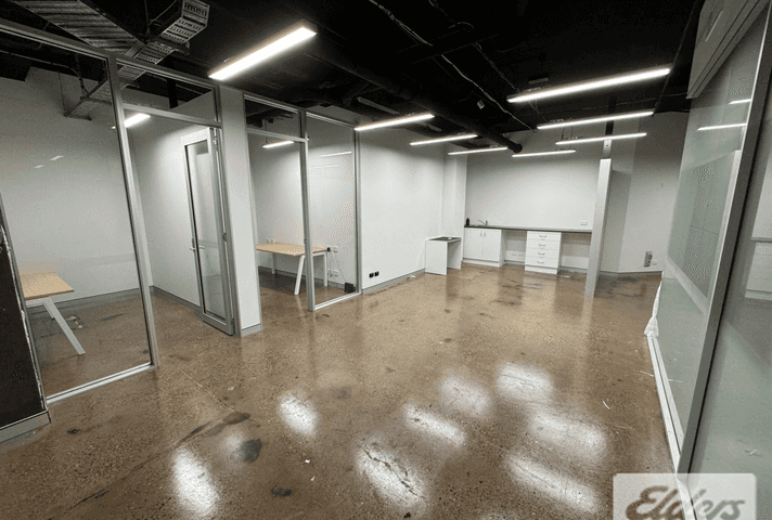 24 Macquarie Street Newstead QLD 4006 - Image 4