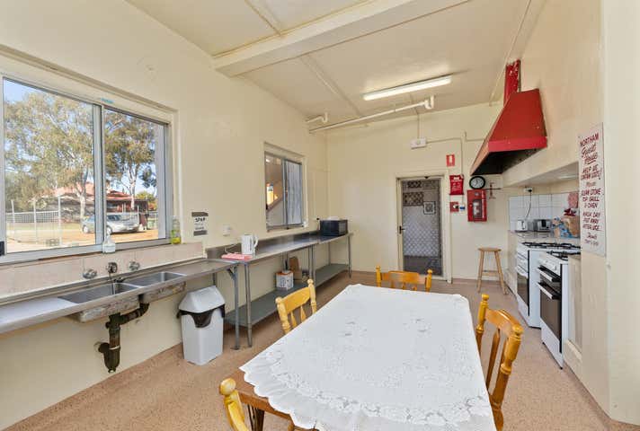 51 Wellington Street Northam WA 6401 - Image 15