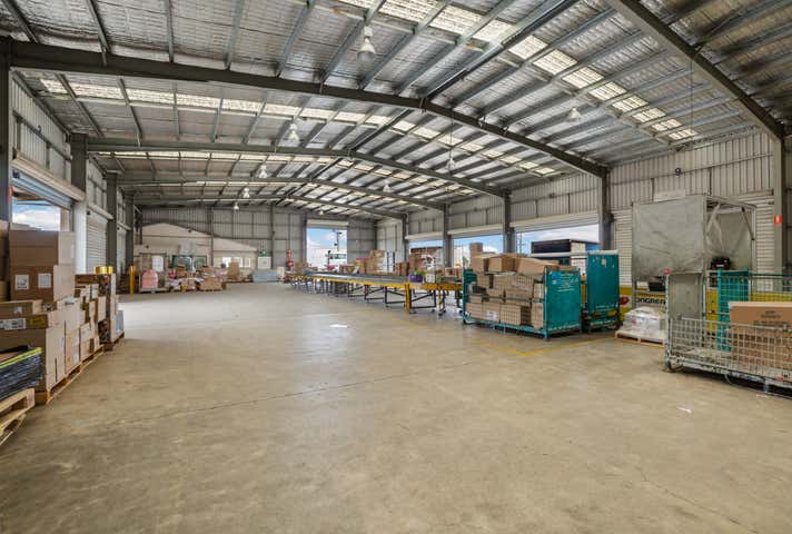 104 Harpin Street East Bendigo VIC 3550 - Image 6