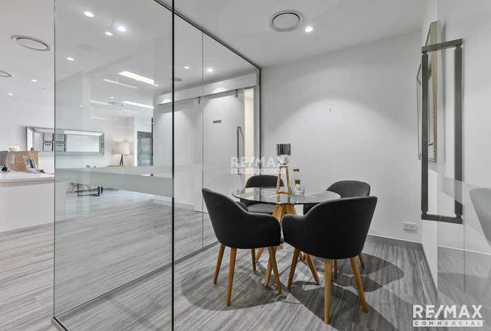 803 Creek Road Carindale QLD 4152 - Image 10