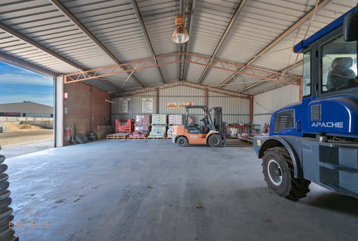 15 & 17 Fielden Way Port Kennedy WA 6172 - Image 16