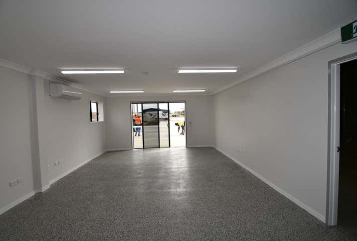 2 Elquestro Way Bohle QLD 4818 - Image 9