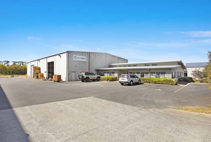 11 Old Dairy Close Moss Vale NSW 2577 - Image 1