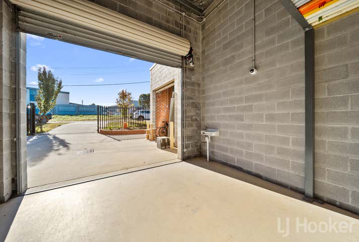 2/43 Bayldon Road Queanbeyan West NSW 2620 - Image 11