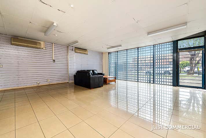 4 Kylie Place Cheltenham VIC 3192 - Image 2