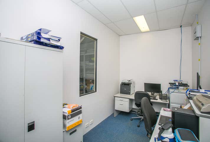Unit A & B, 35 Tacoma Circuit Canning Vale WA 6155 - Image 25