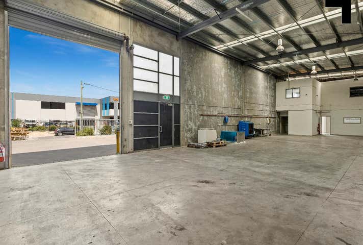 Unit  1, 5 Hammer Court Hoppers Crossing VIC 3029 - Image 3