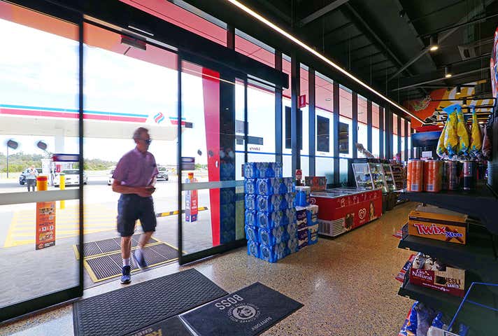 9 Norton Promenade Dalyellup WA 6230 - Image 6