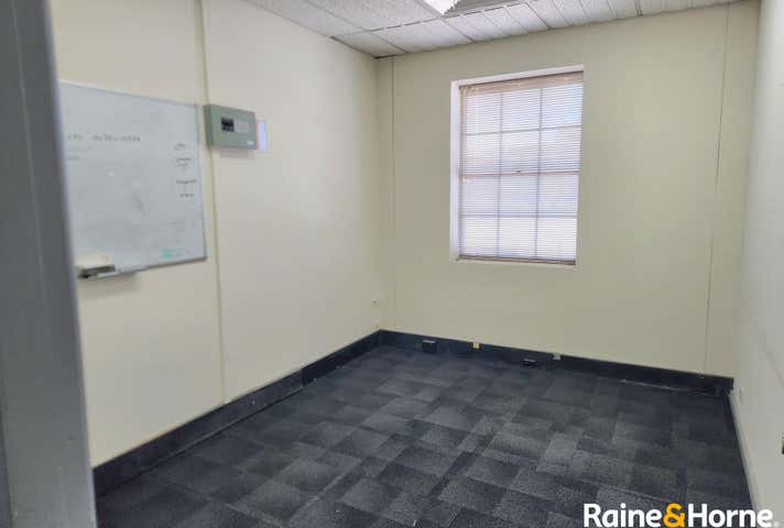 Suite 5, 2-6 Castlereagh Street Penrith NSW 2750 - Image 4