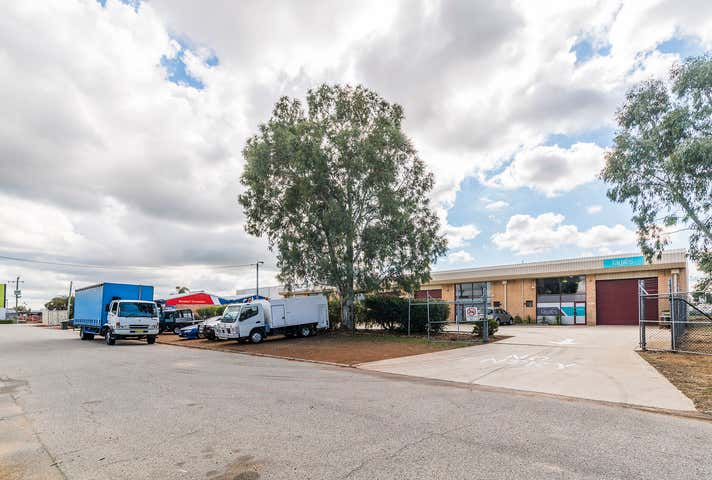 2/34 James Street Bellevue WA 6056 - Image 4