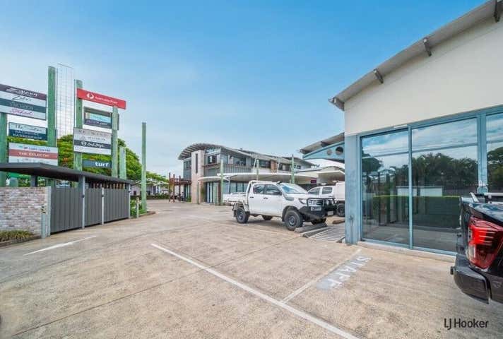 Shops 11 & 12, 27-31 Currumbin Creek Road Currumbin Waters QLD 4223 - Image 8