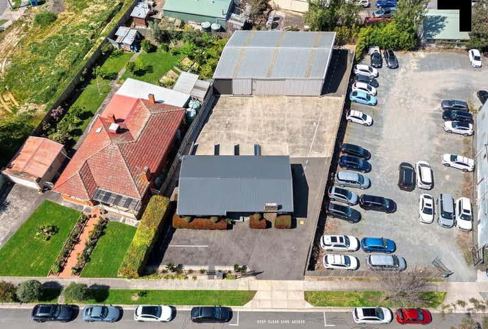 10 Oaklands Avenue Ferntree Gully VIC 3156 - Image 13