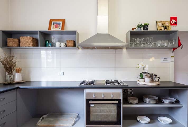 33 Creek Street South Bendigo VIC 3550 - Image 6