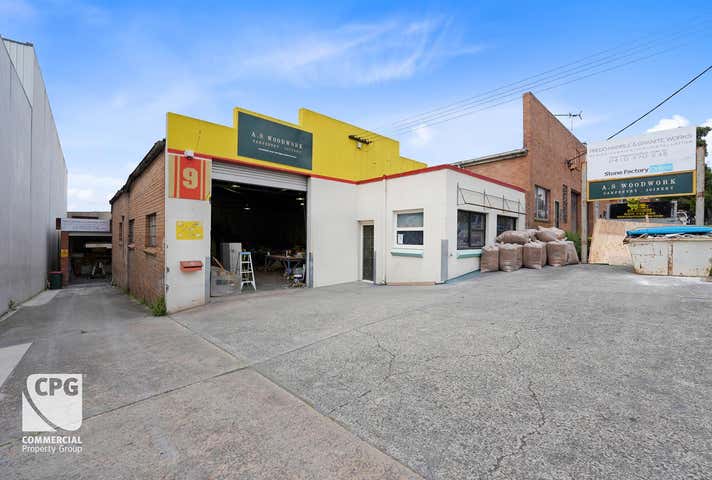9 Lorraine Street Peakhurst NSW 2210 - Image 3