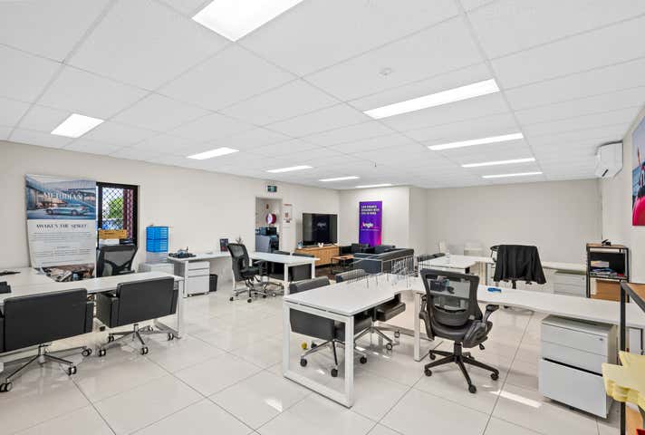 85 Corymbia Place Parkinson QLD 4115 - Image 11