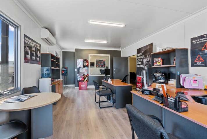 Unit  2, 26 Colliers Avenue Orange NSW 2800 - Image 6