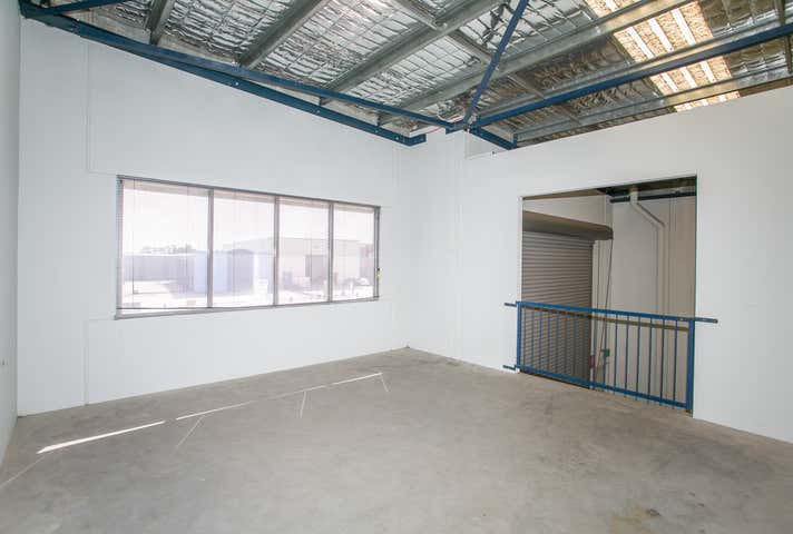 Unit 1, 20 Tacoma Circuit Canning Vale WA 6155 - Image 17