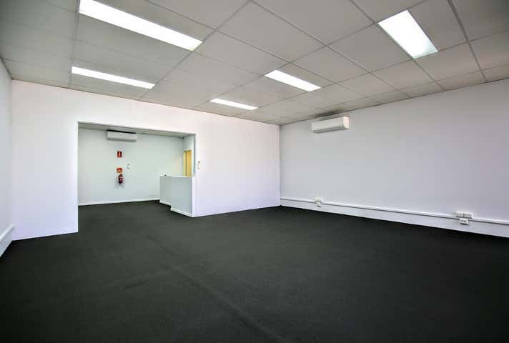 4/6 Nuban Street Currumbin Waters QLD 4223 - Image 7