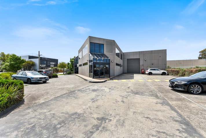 13 Hi-Tech Place Seaford VIC 3198 - Image 17