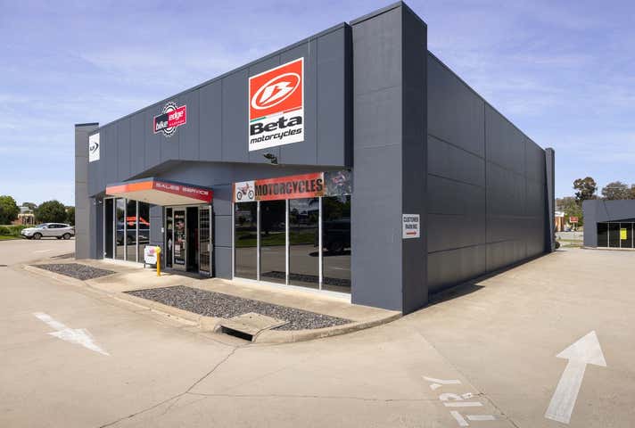 4/1A Moorefield Park Drive Wodonga VIC 3690 - Image 2