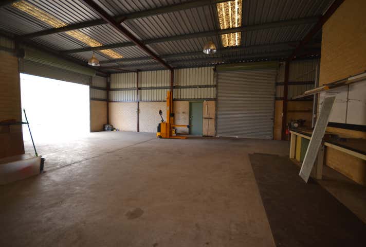 Unit 2/73-75 Poole Street Welshpool WA 6106 - Image 10
