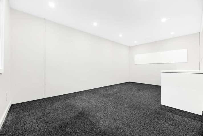 17 Pursue Way Pakenham VIC 3810 - Image 16