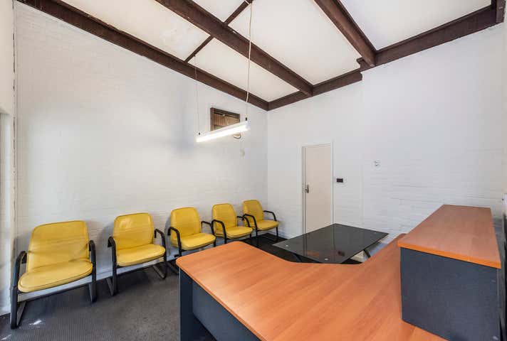 196 Scarborough Beach Road Mount Hawthorn WA 6016 - Image 4