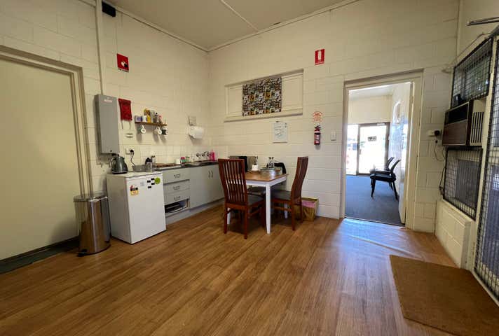 30A Beach Road Christies Beach SA 5165 - Image 4