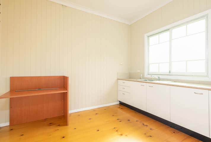 5 Gray Street Ipswich QLD 4305 - Image 8