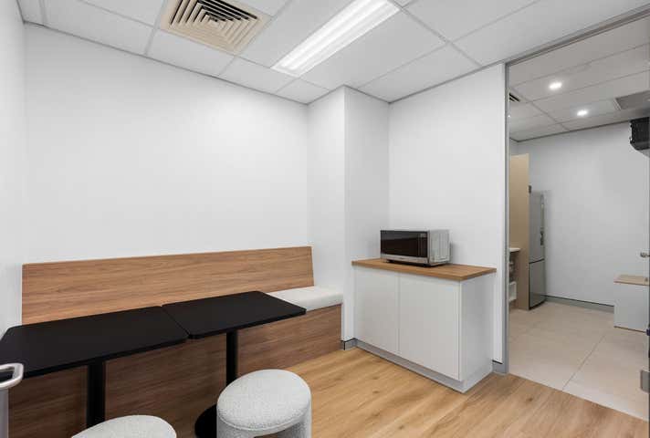 Garden City Office Park, Bldg 22B, 2404 Logan Road Eight Mile Plains QLD 4113 - Image 9