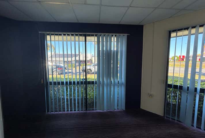 1/156 Boat Harbour Drive Pialba QLD 4655 - Image 5