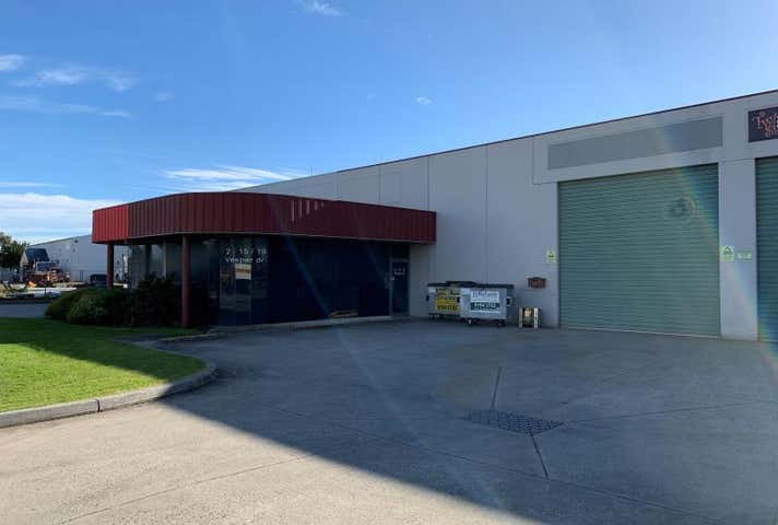 2/15-19 Vesper Drive Narre Warren VIC 3805 - Image 2