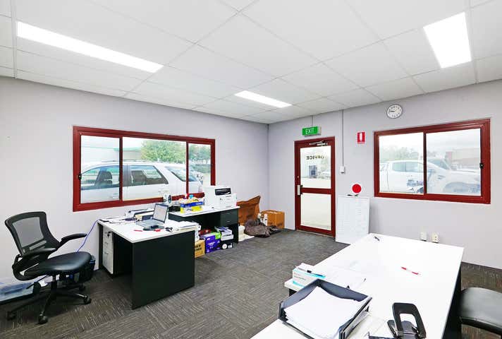 10 Harrison Road Forrestfield WA 6058 - Image 10