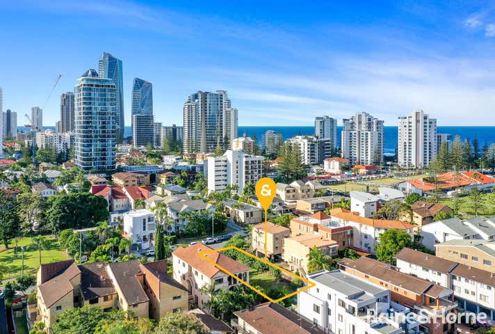 10 Saint Kilda Avenue Broadbeach QLD 4218 - Image 9