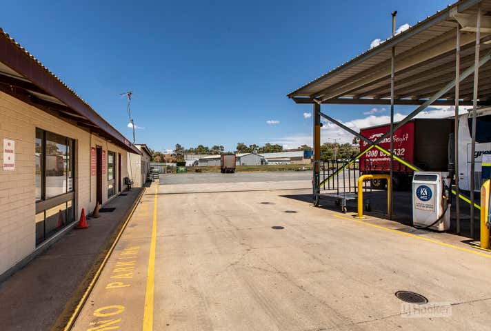 2 George Cres Ciccone NT 0870 - Image 10